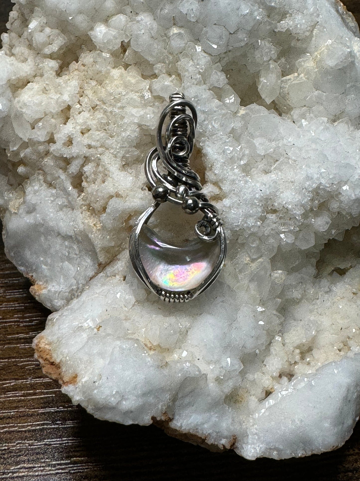 Mother of pearl and Crystal Quartz pendant necklace