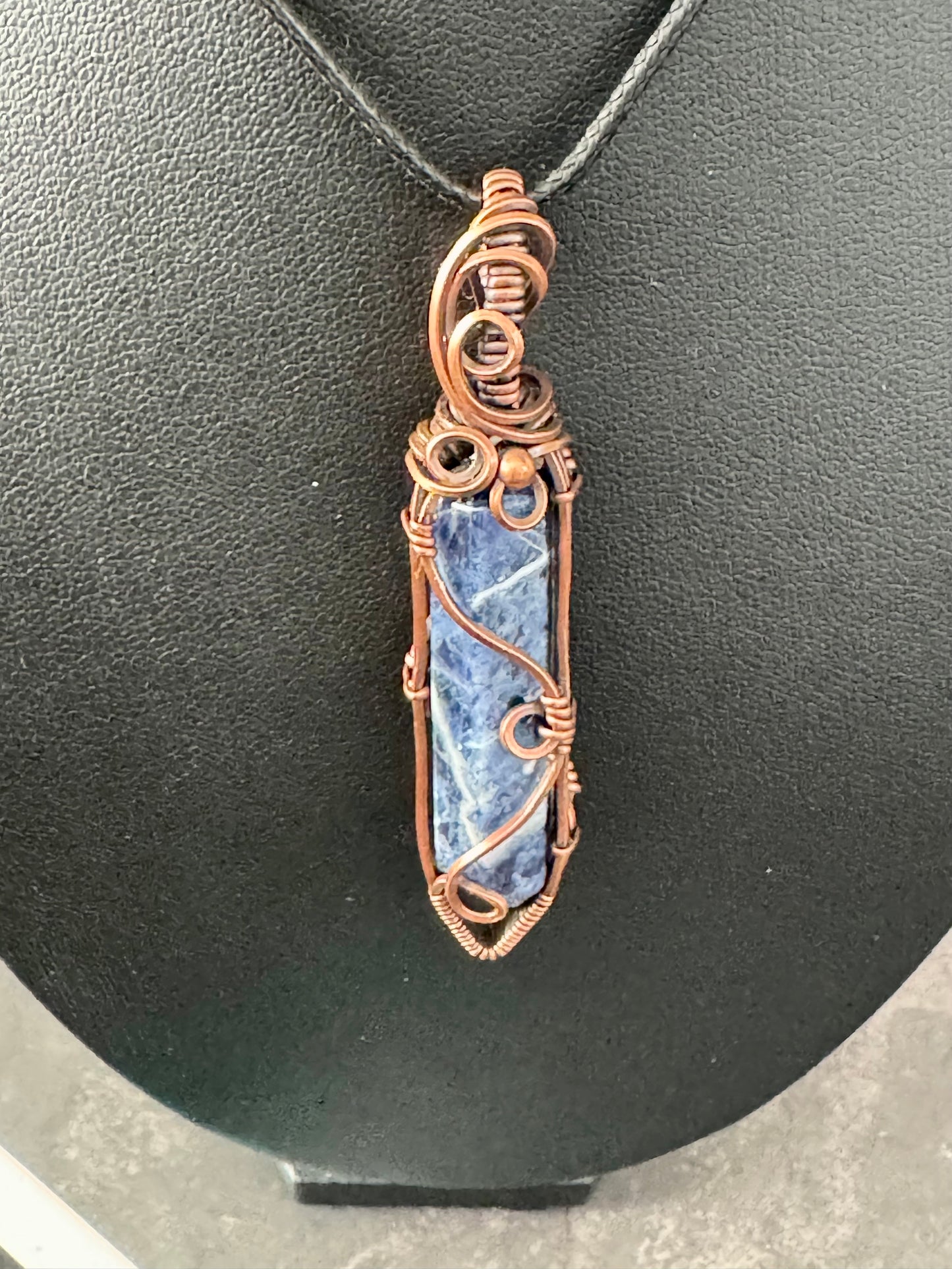 Sodalite pendant necklace