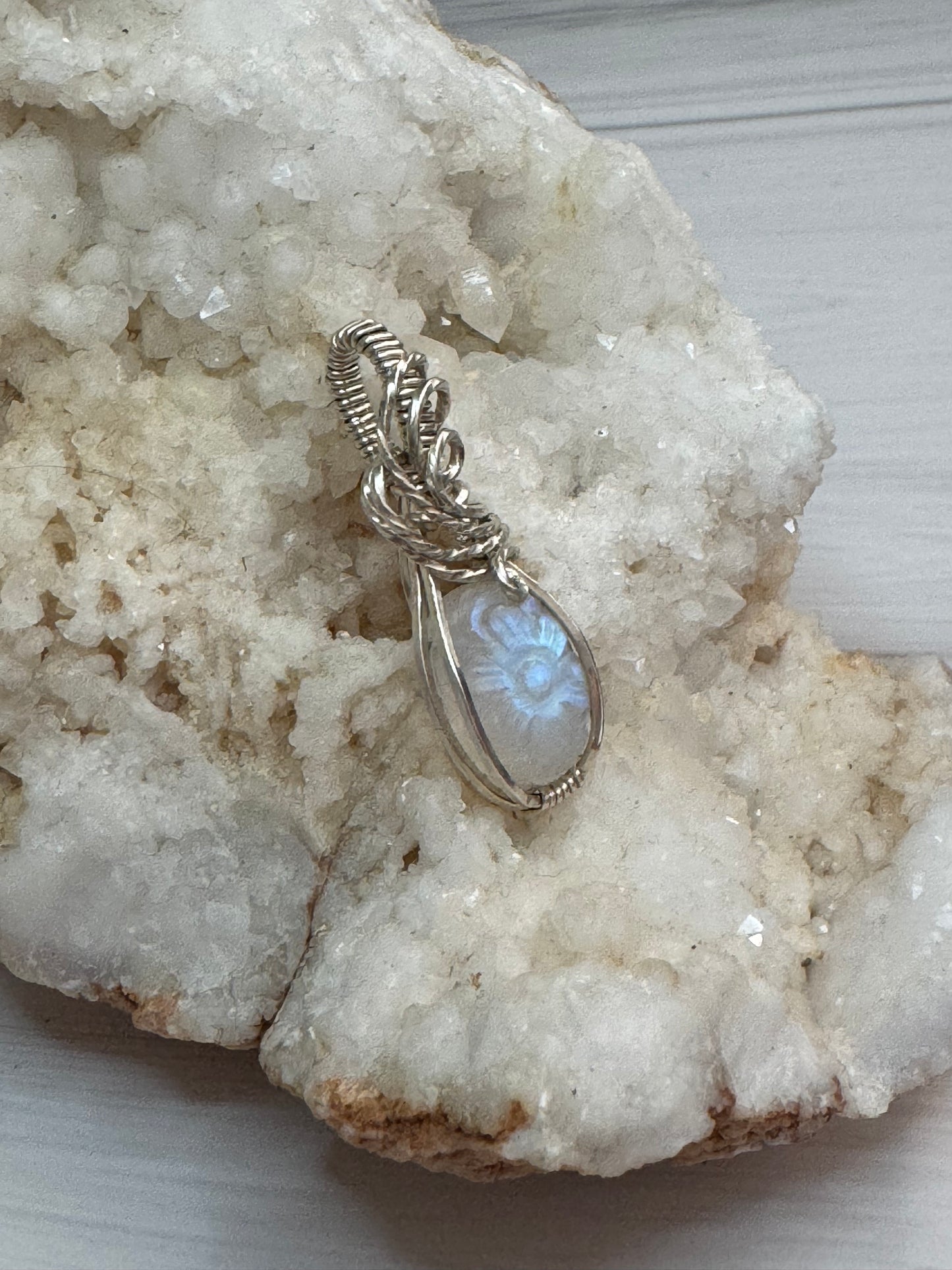 Rainbow moonstone pendant
