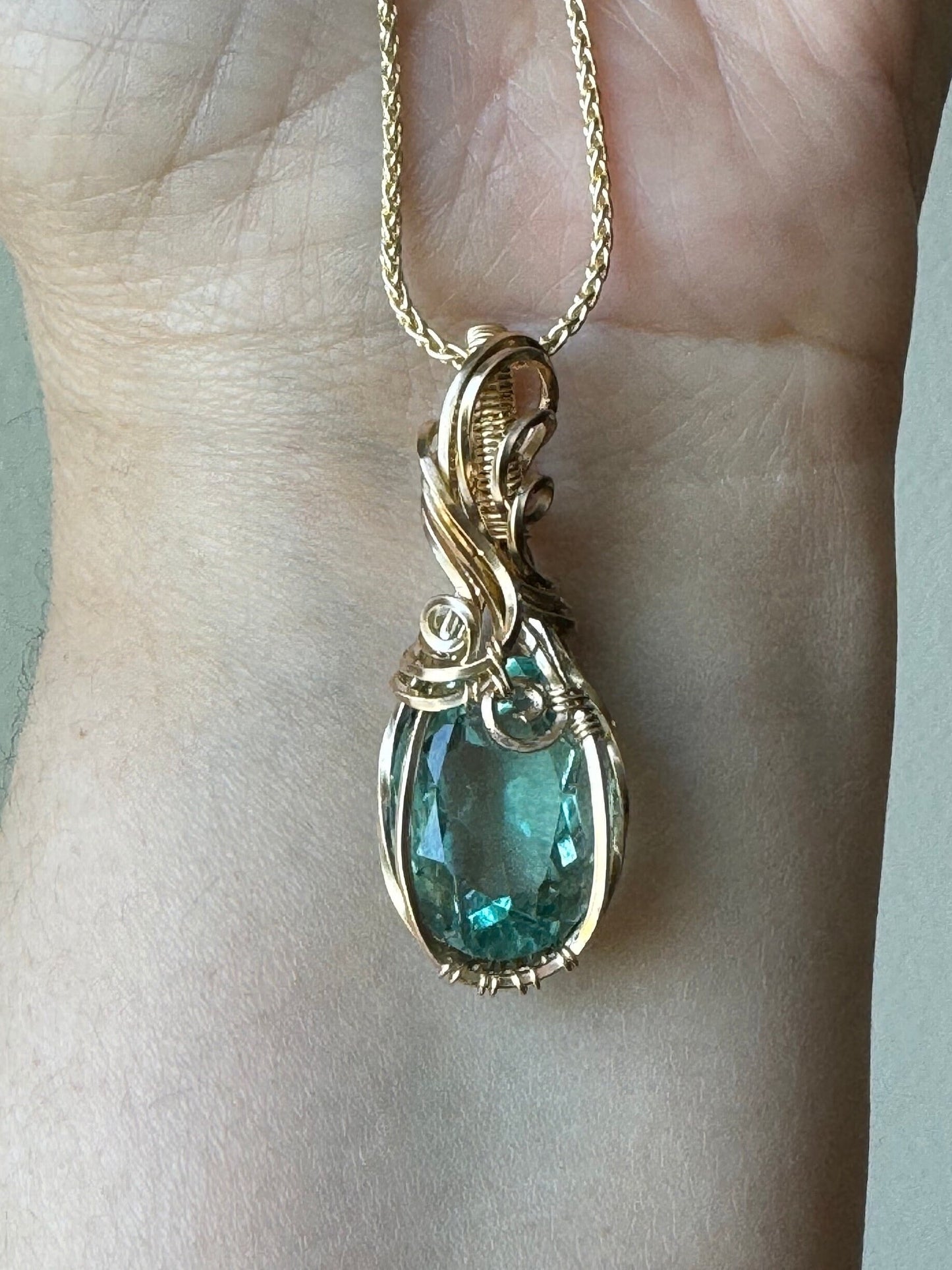 Flourite faceted pendant necklace