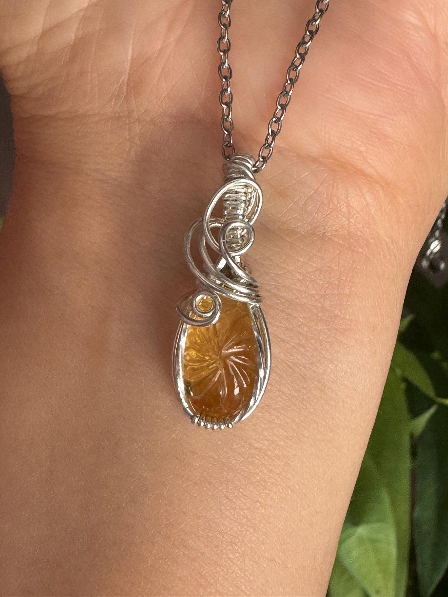 Citrine gemstone pendant necklace