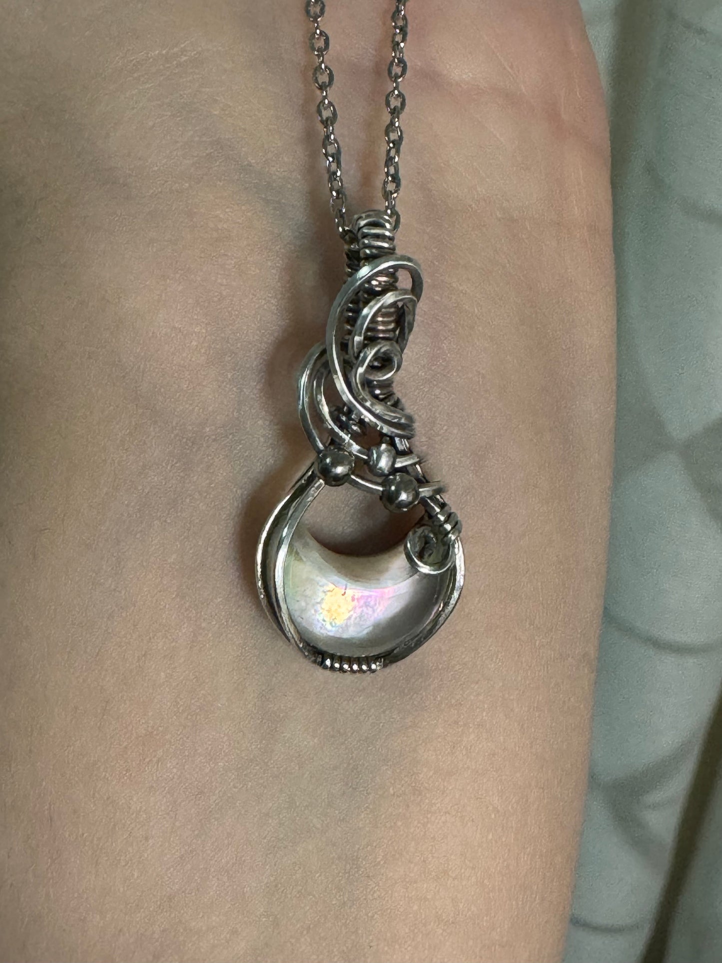 Mother of pearl and Crystal Quartz pendant necklace