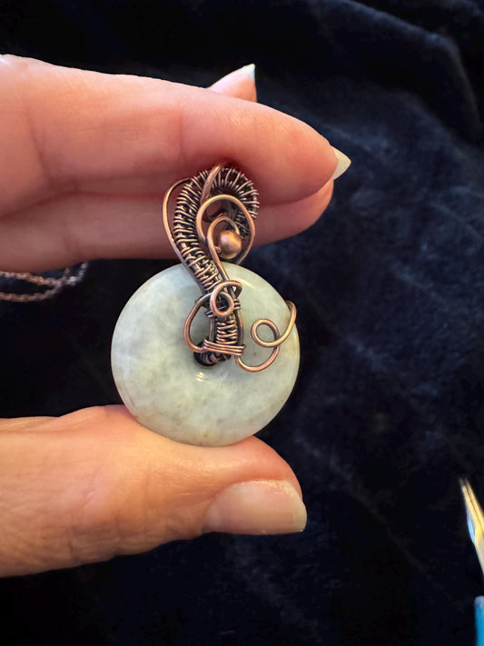 Jade pendant necklace