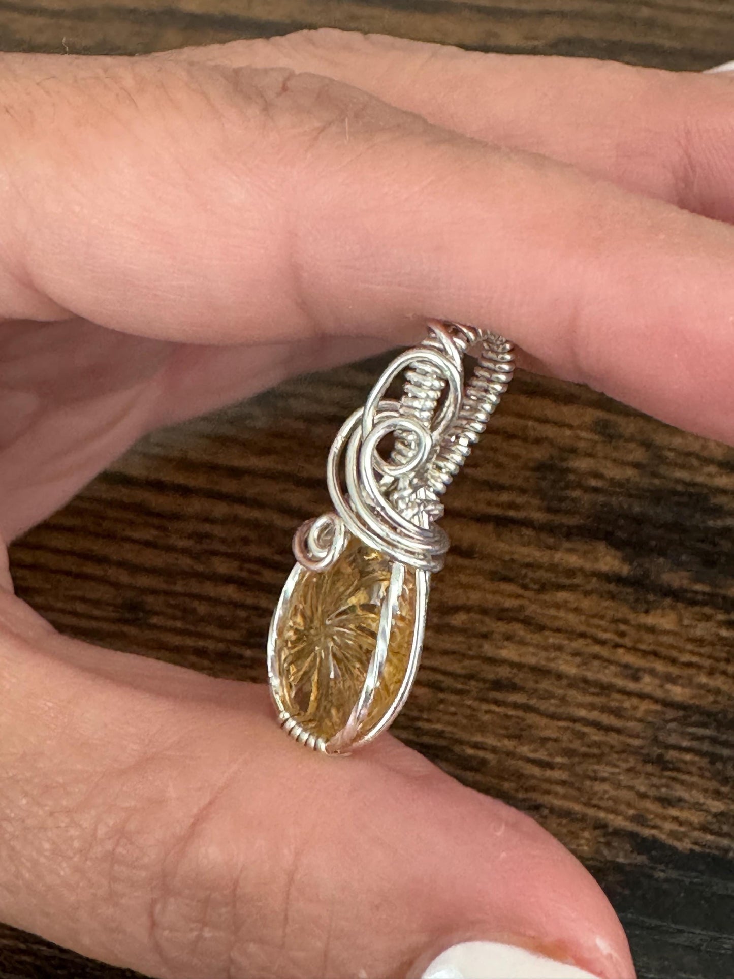 Citrine gemstone pendant necklace
