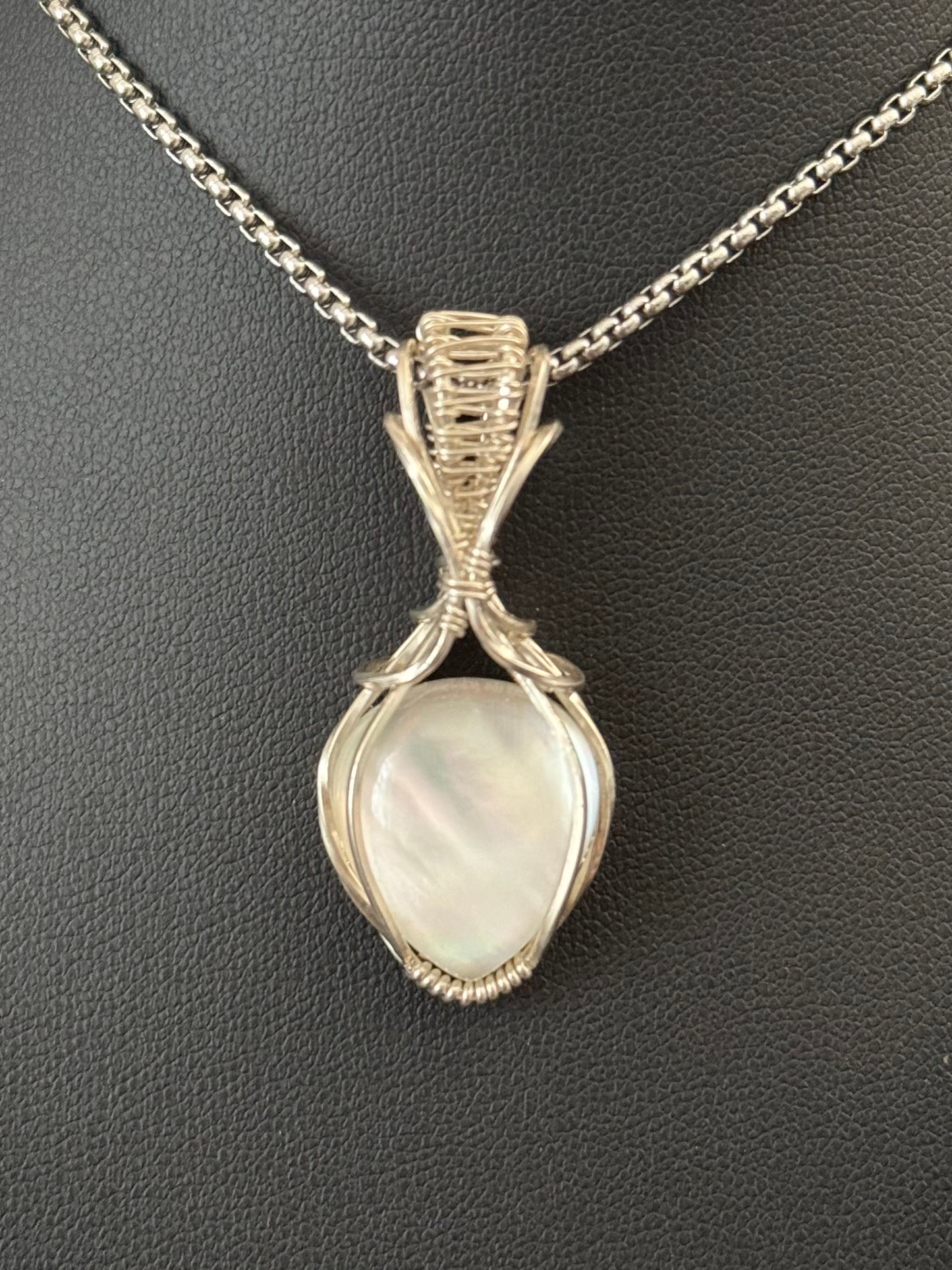 Mother of Pearl pendant