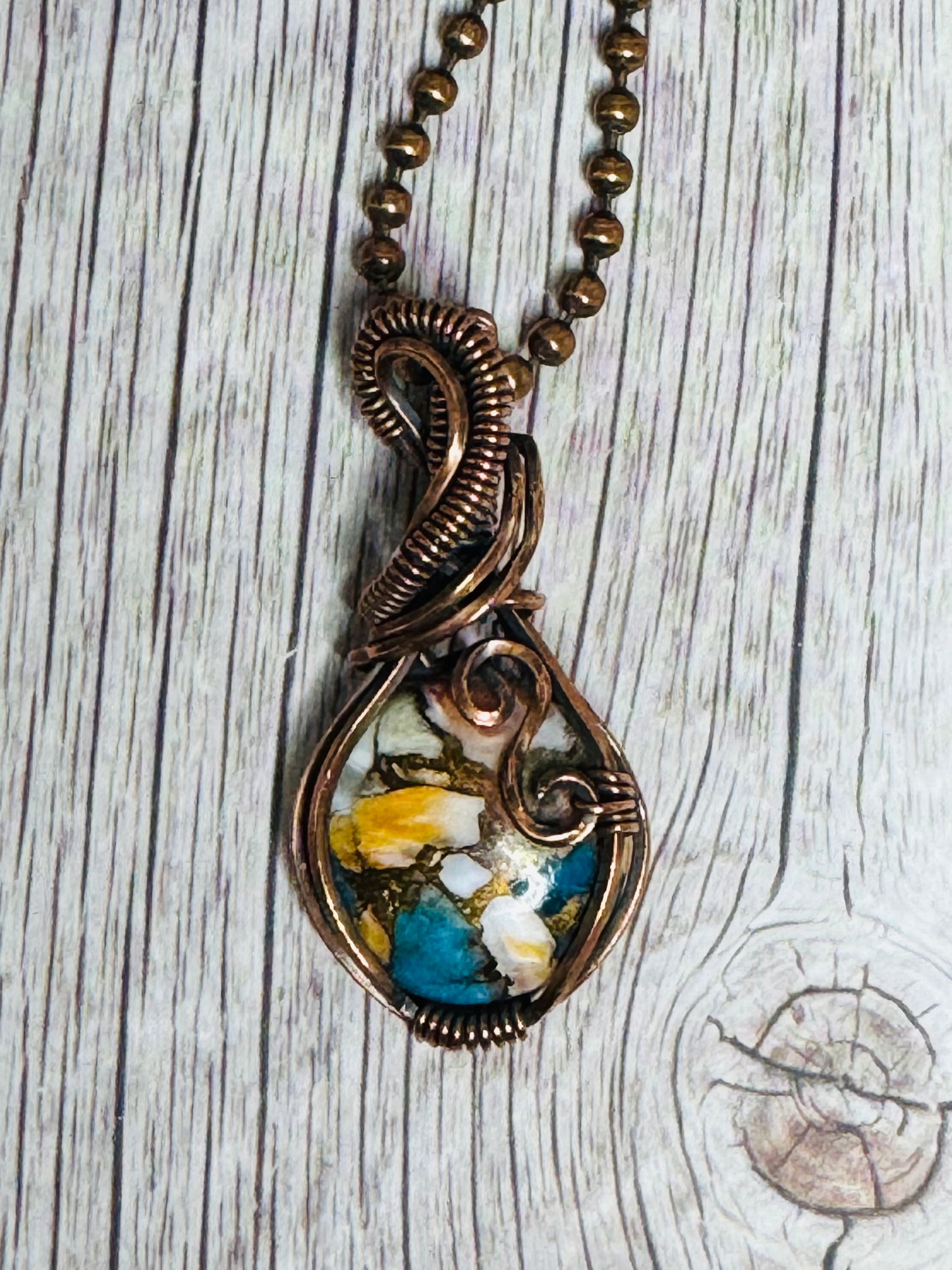 Spiny Oyster pendant