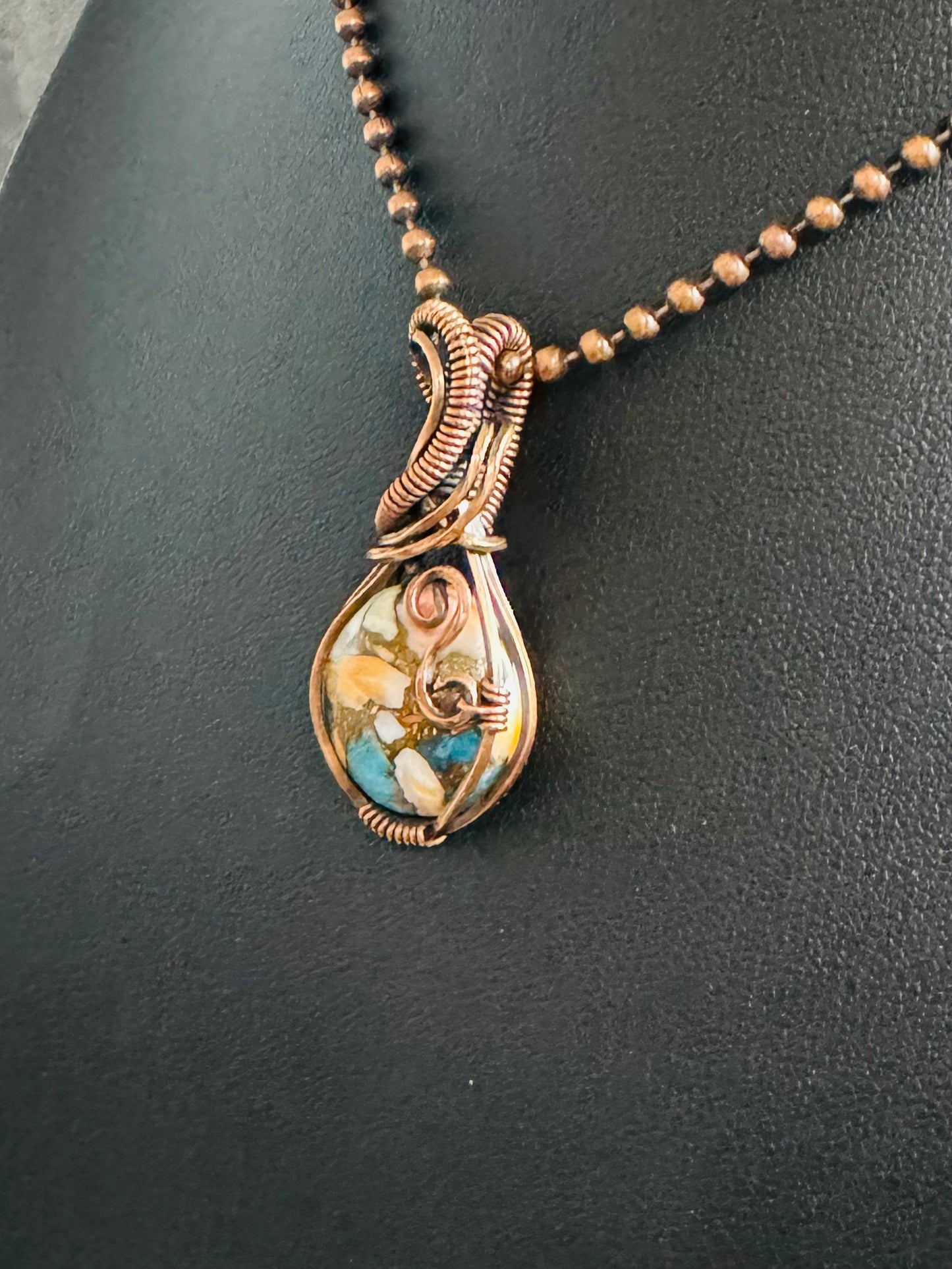Spiny Oyster pendant