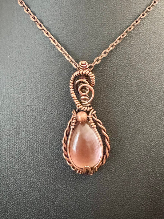 Mother of Pearl and Amethyst pendant