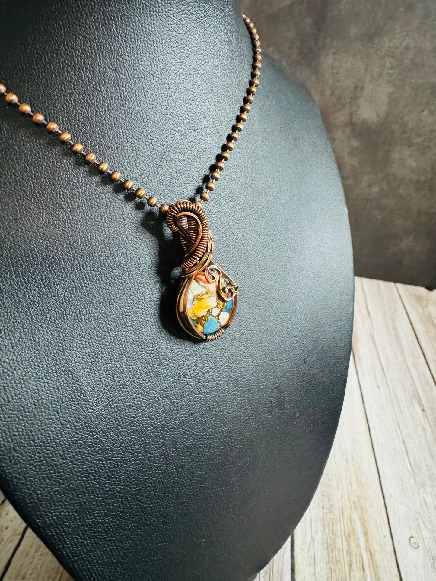 Spiny Oyster pendant
