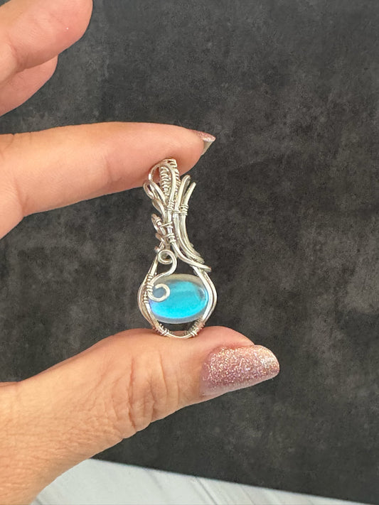 Glass pendant