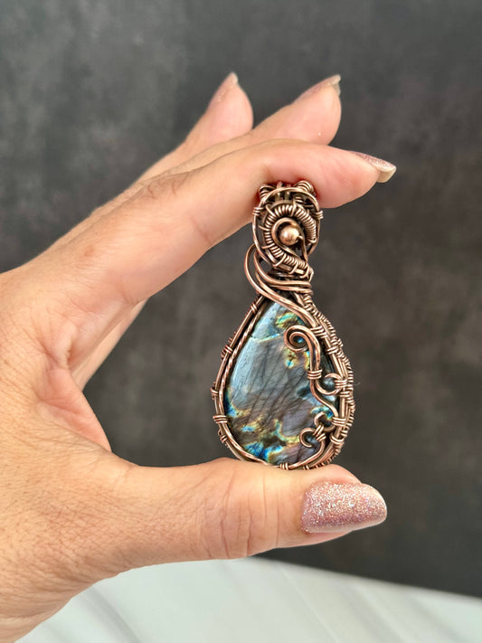labradorite pendant necklace