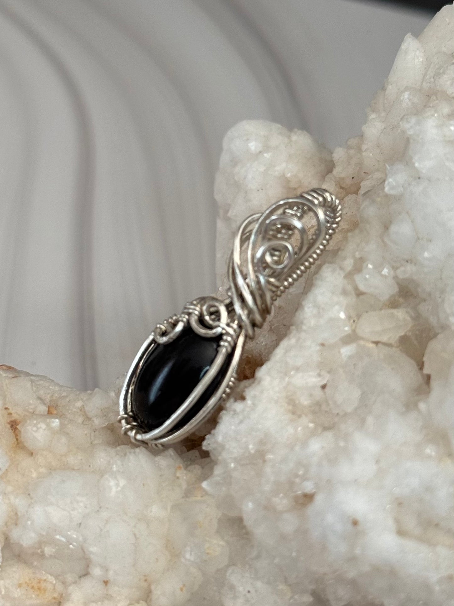 Black Onyx pendant necklace