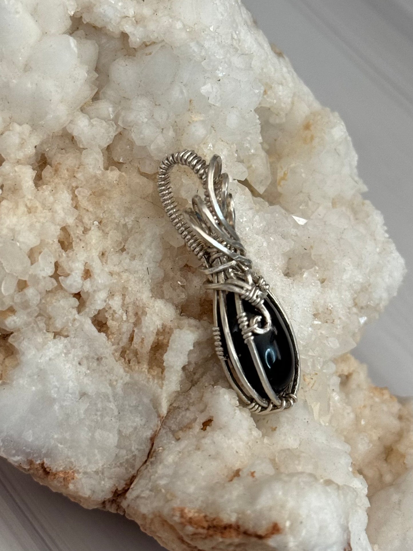Black Onyx pendant necklace