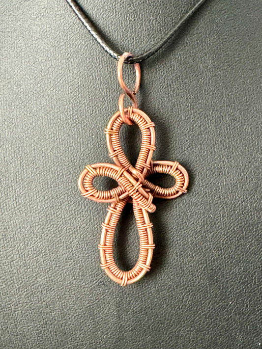 Copper wire weaved cross