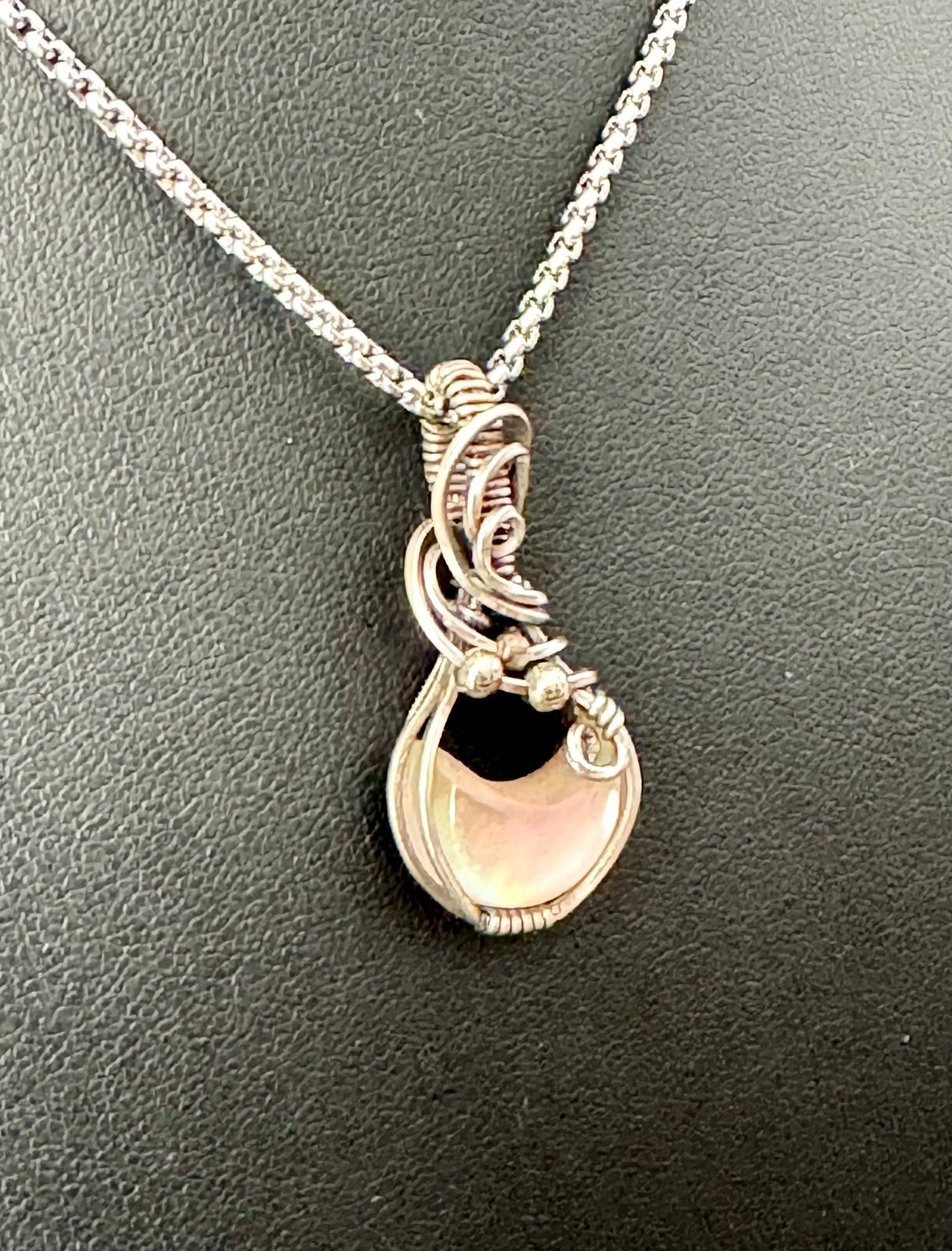 Mother of pearl and Crystal Quartz pendant necklace