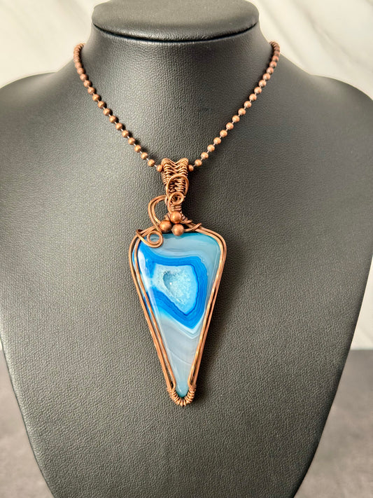 Dyed Agate Copper pendant necklace