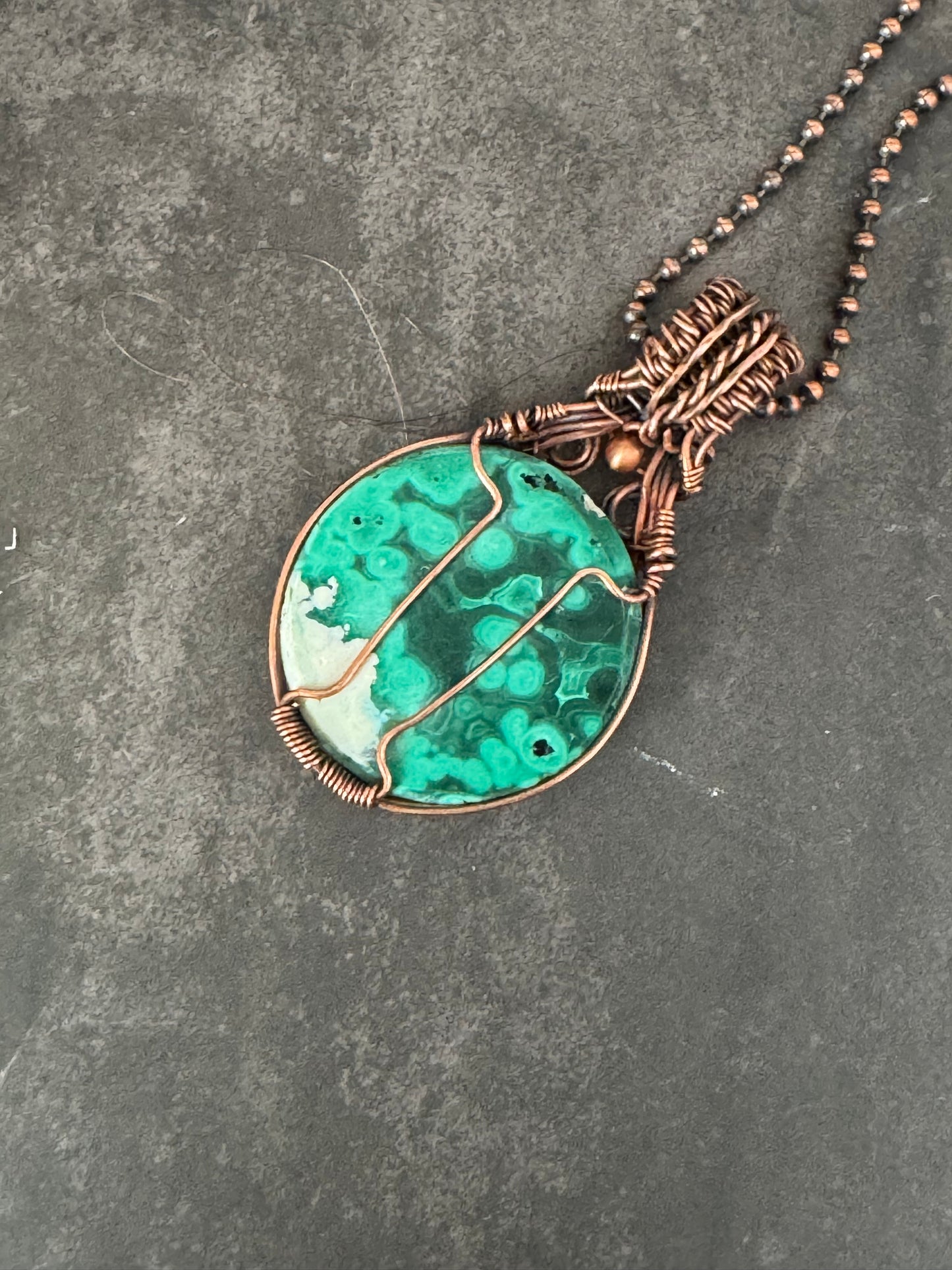Malachite pendant necklace