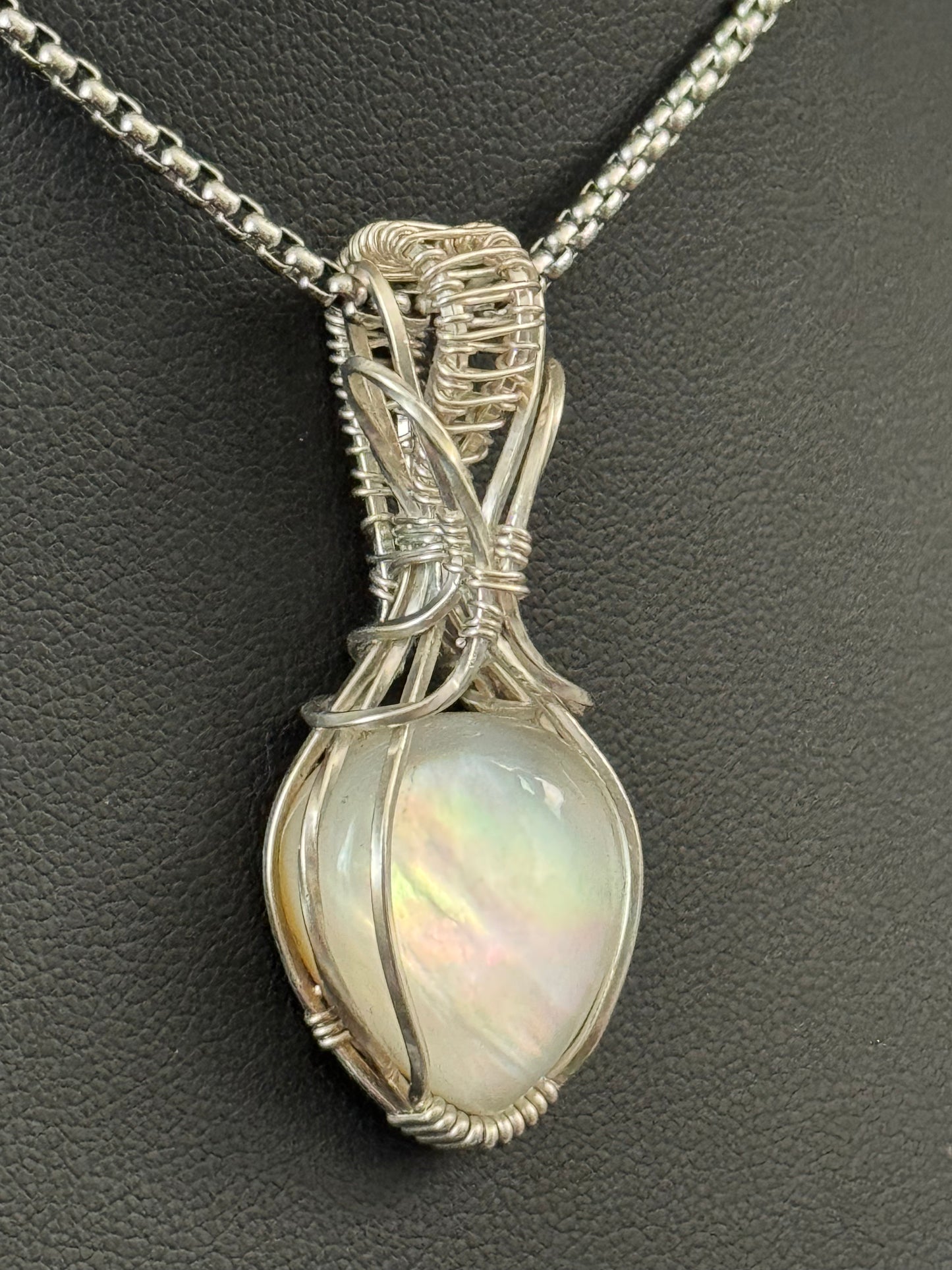 Mother of Pearl pendant