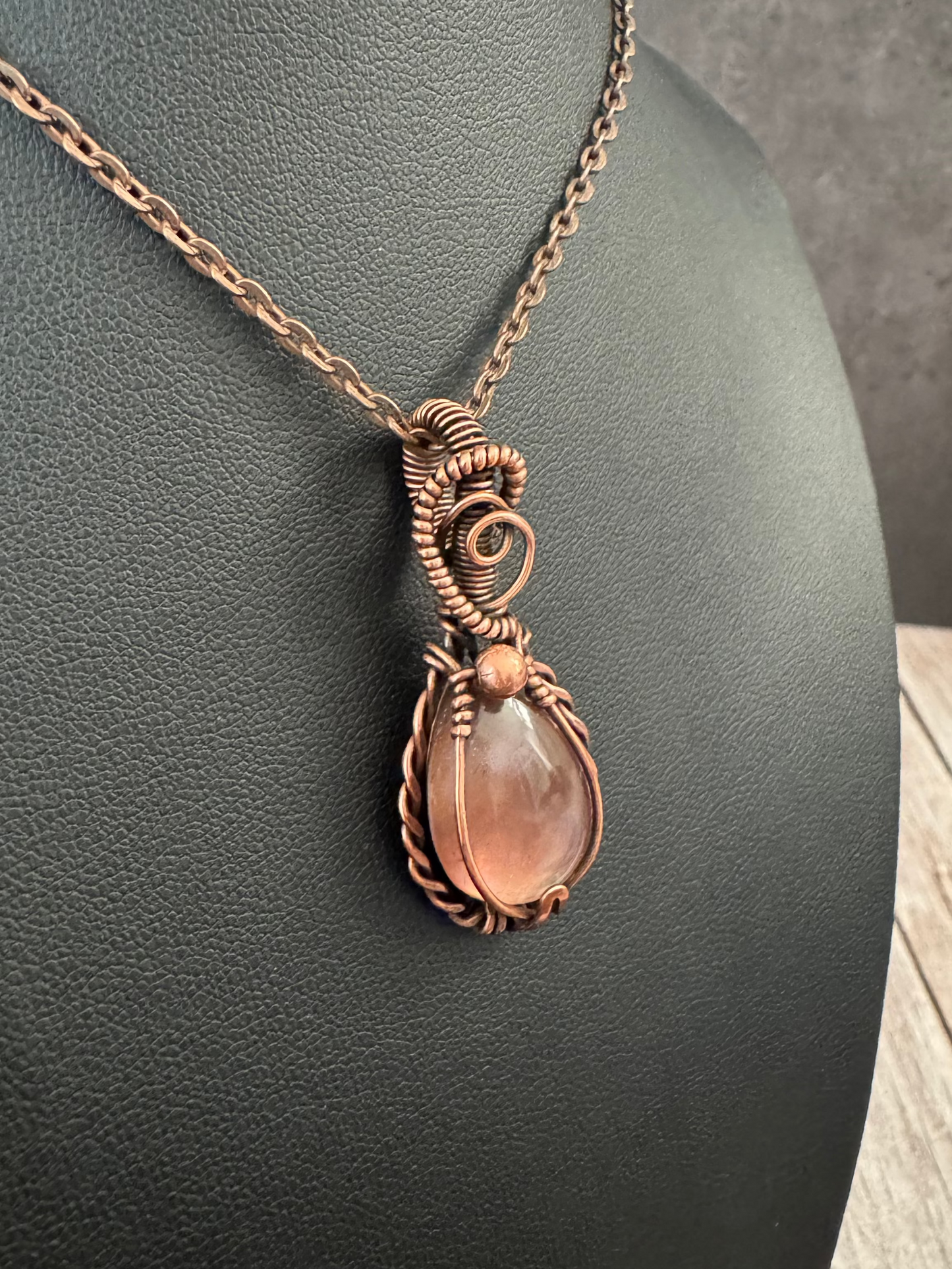 Mother of Pearl and Amethyst pendant