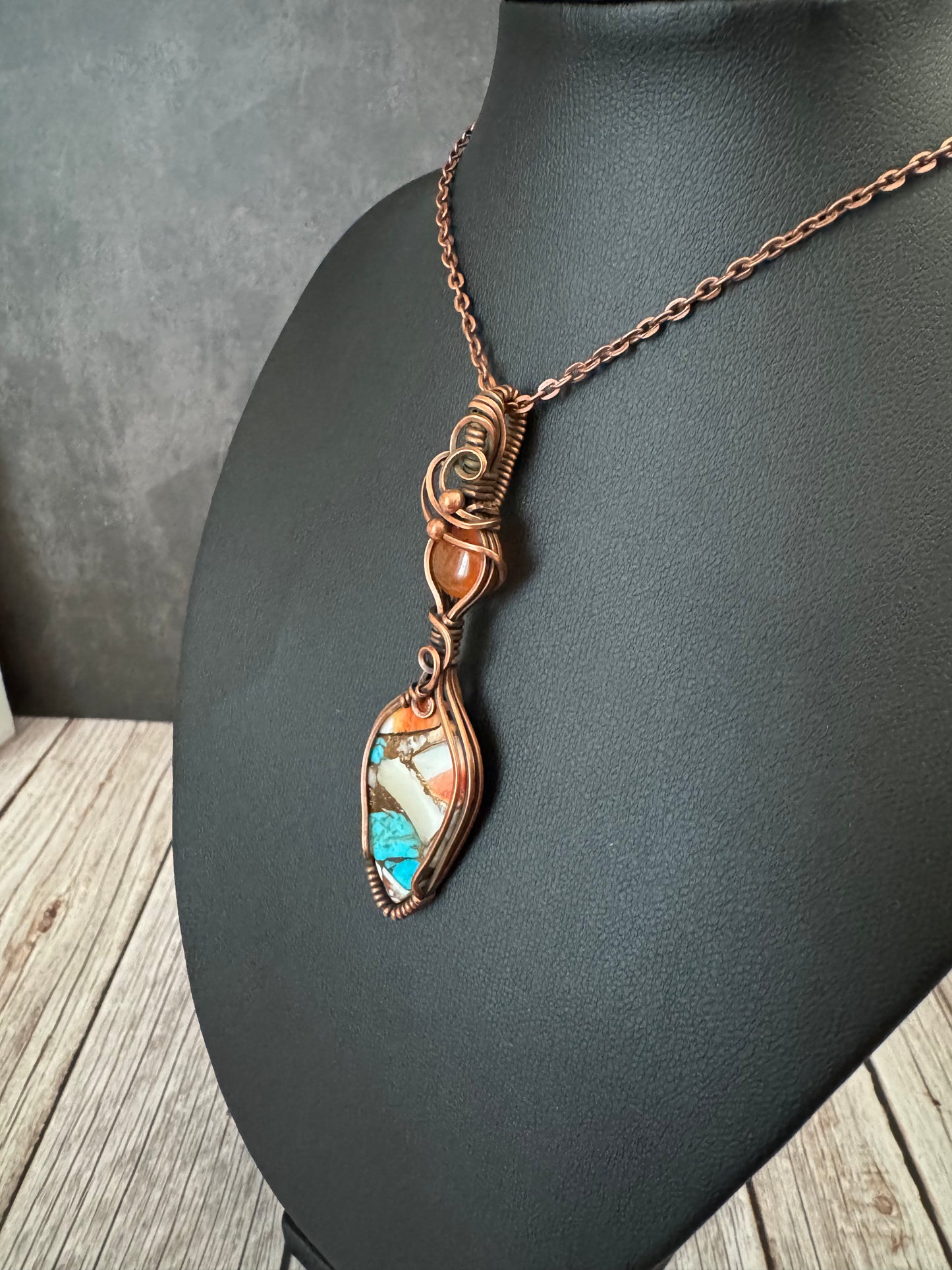 Spiny Oyster pendant