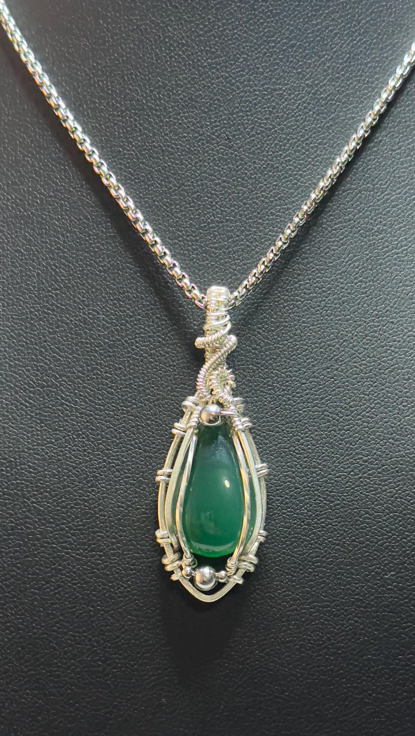 Onyx Gemstone pendant necklace