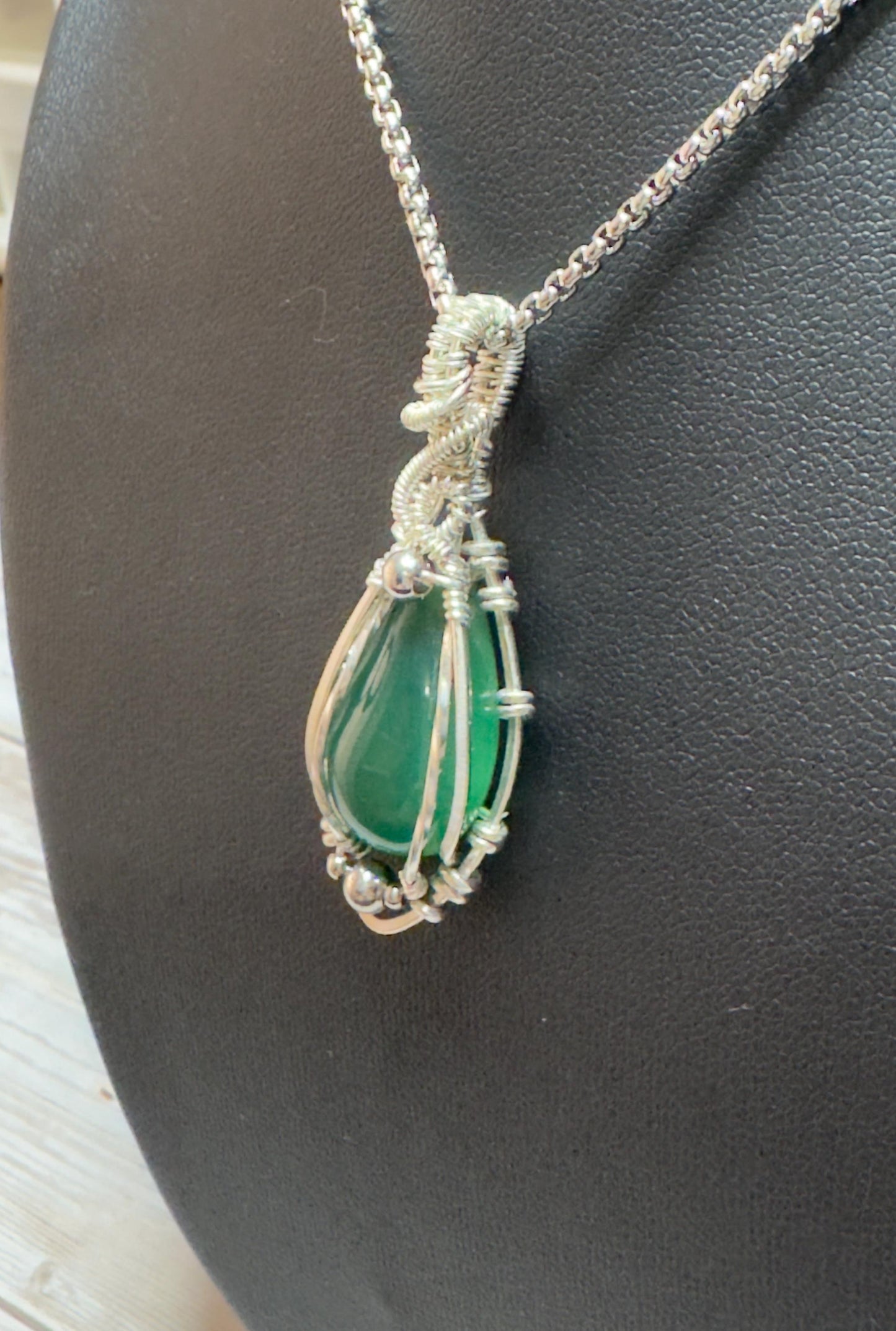Onyx Gemstone pendant necklace