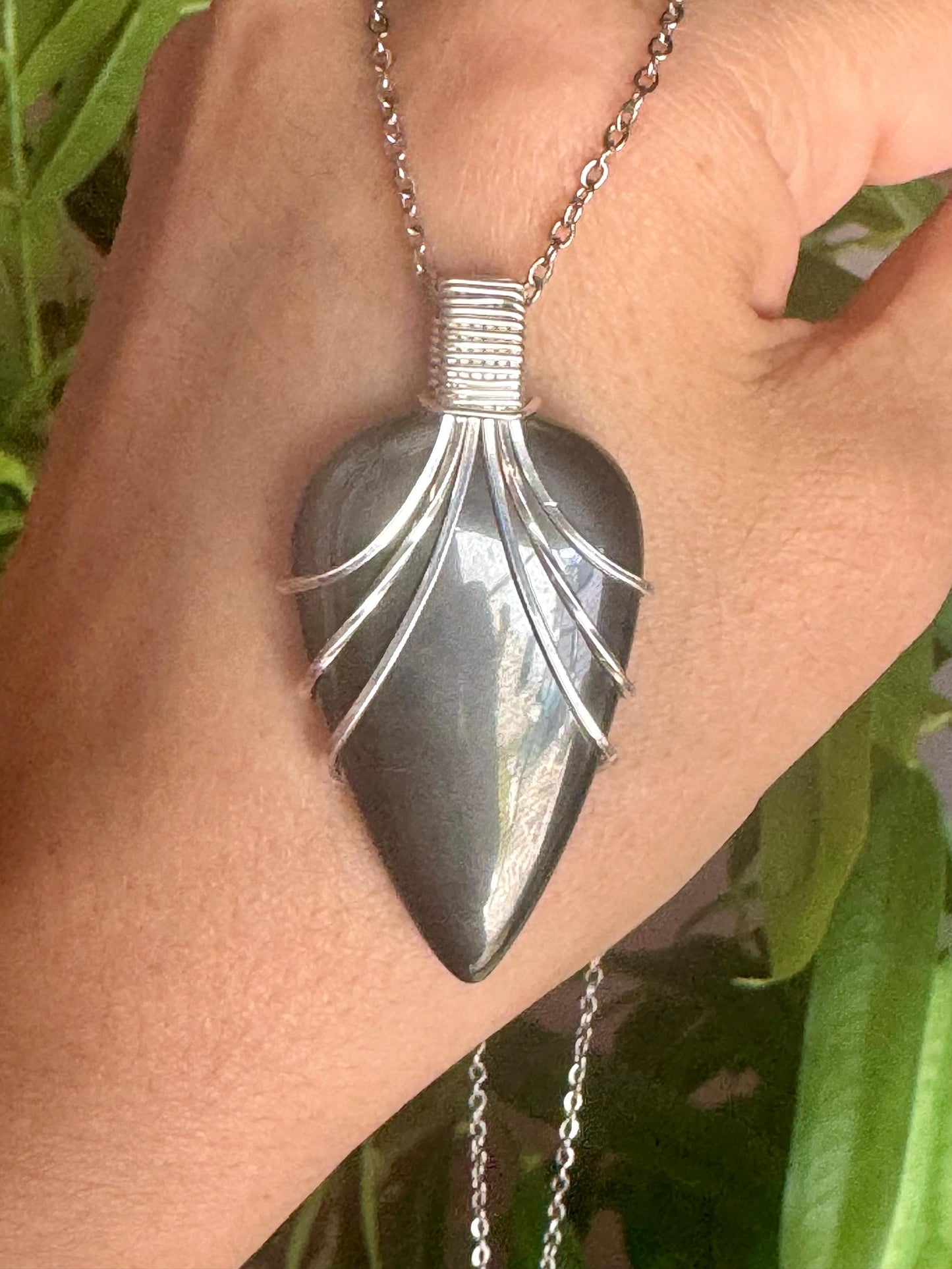 Hematite gemstone pendant necklace