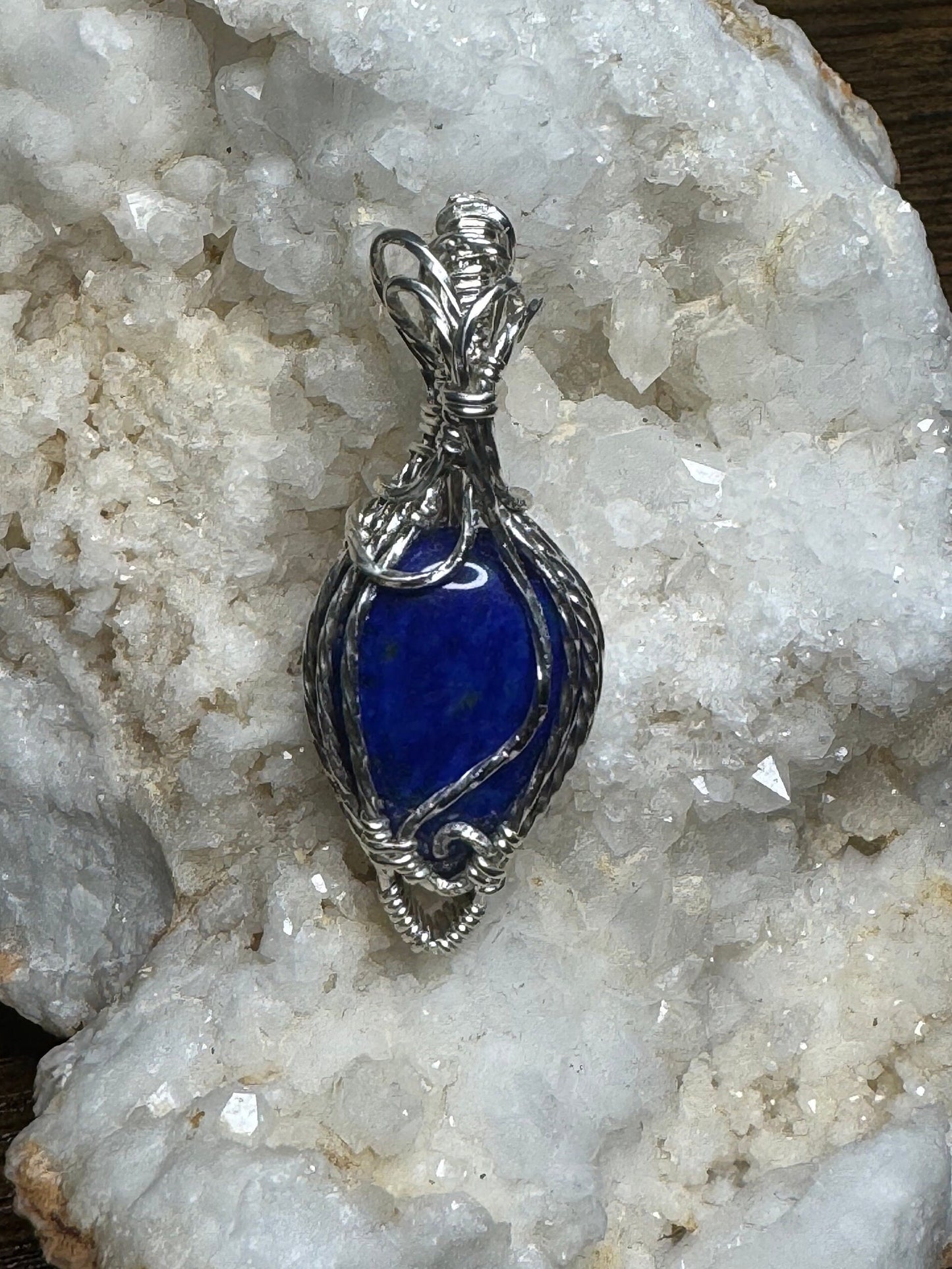 Lapis Lazuli pendant necklace