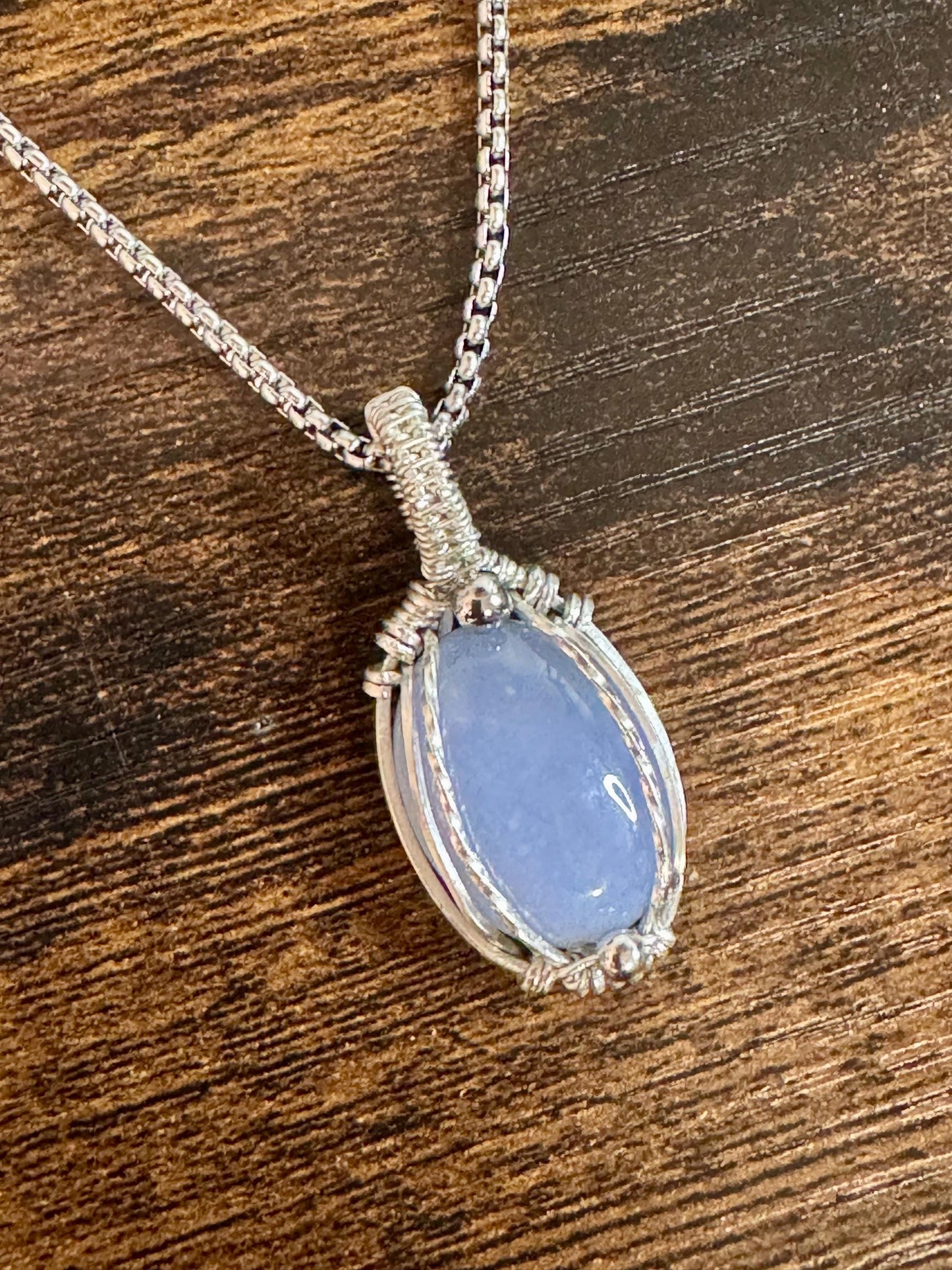 Chalcedony pendant necklace