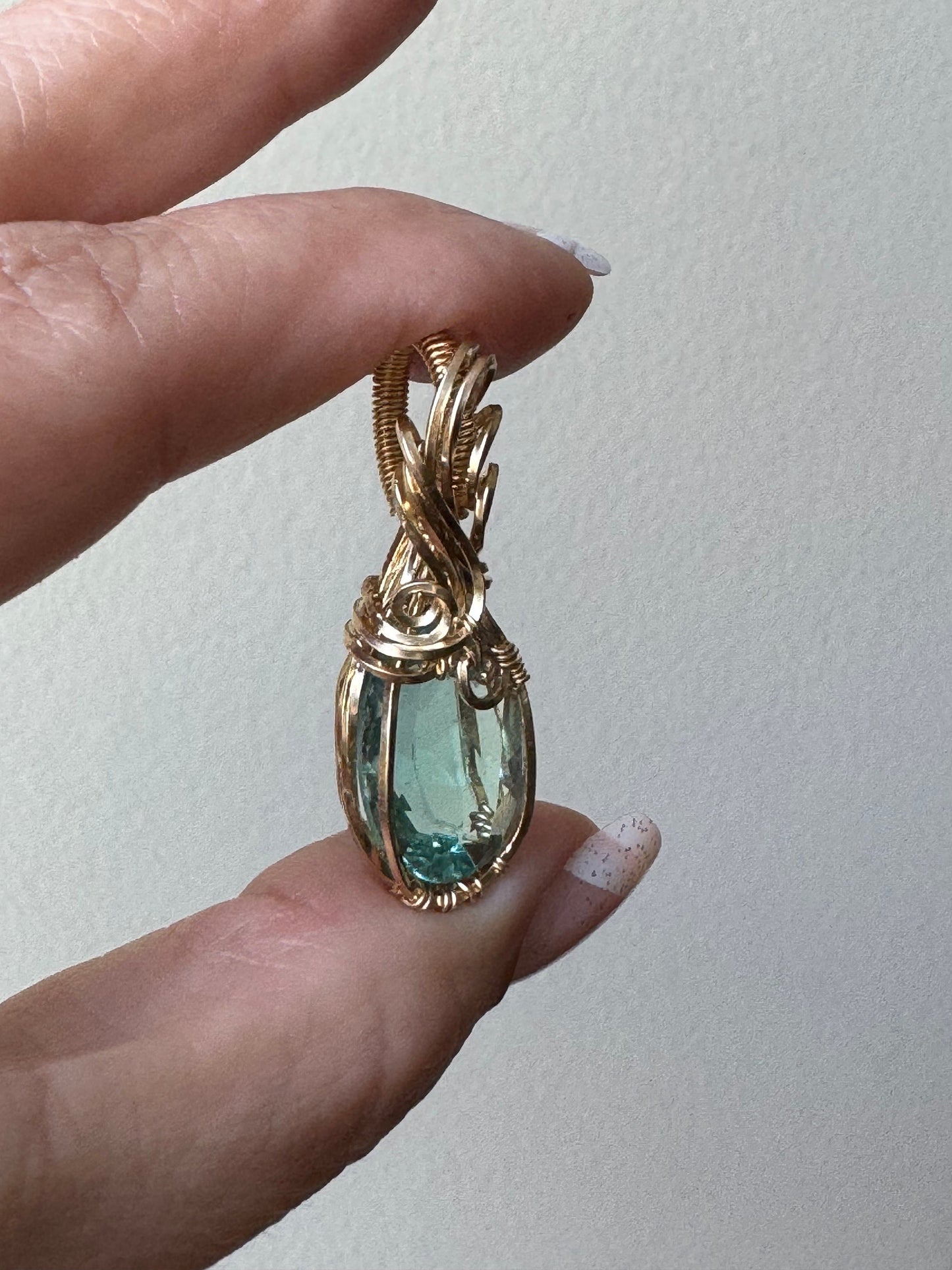 Flourite faceted pendant necklace